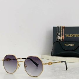 Picture of Valentino Sunglasses _SKUfw55595858fw